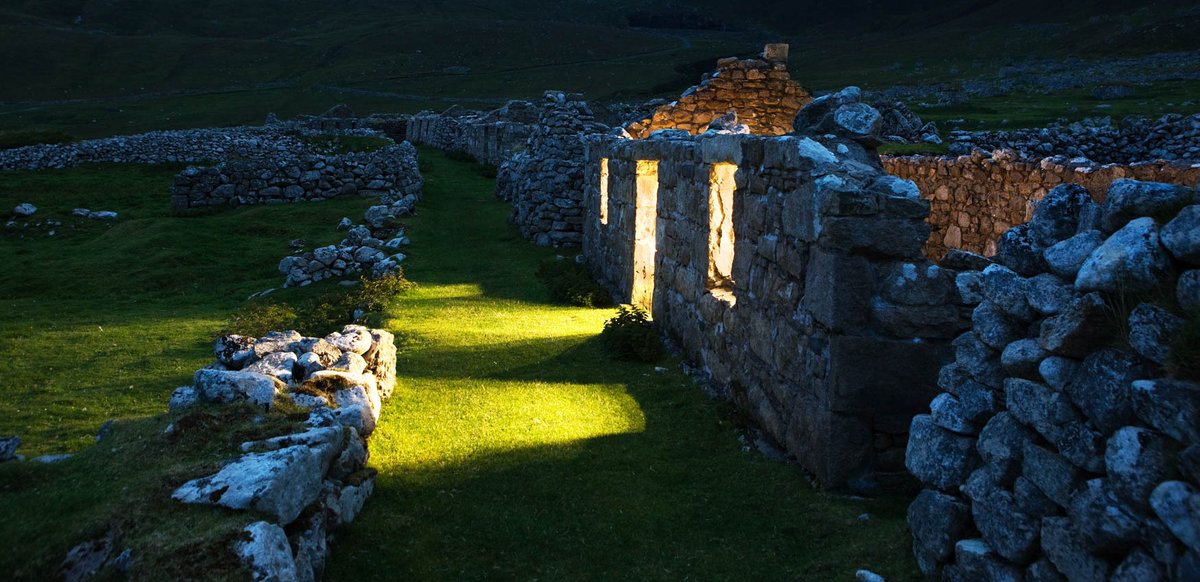 OuterHebs's tweet photo. We have been very quiet lately creating a new website for our islands.
  
As well as inspiring you with some great images and videos, we have tried to make the vast amount of information on the site more accessible to you. 

https://t.co/2tvfGYZ5eu

📷 Murdo MacLeod 
📌St Kilda https://t.co/bnGitVdtn9