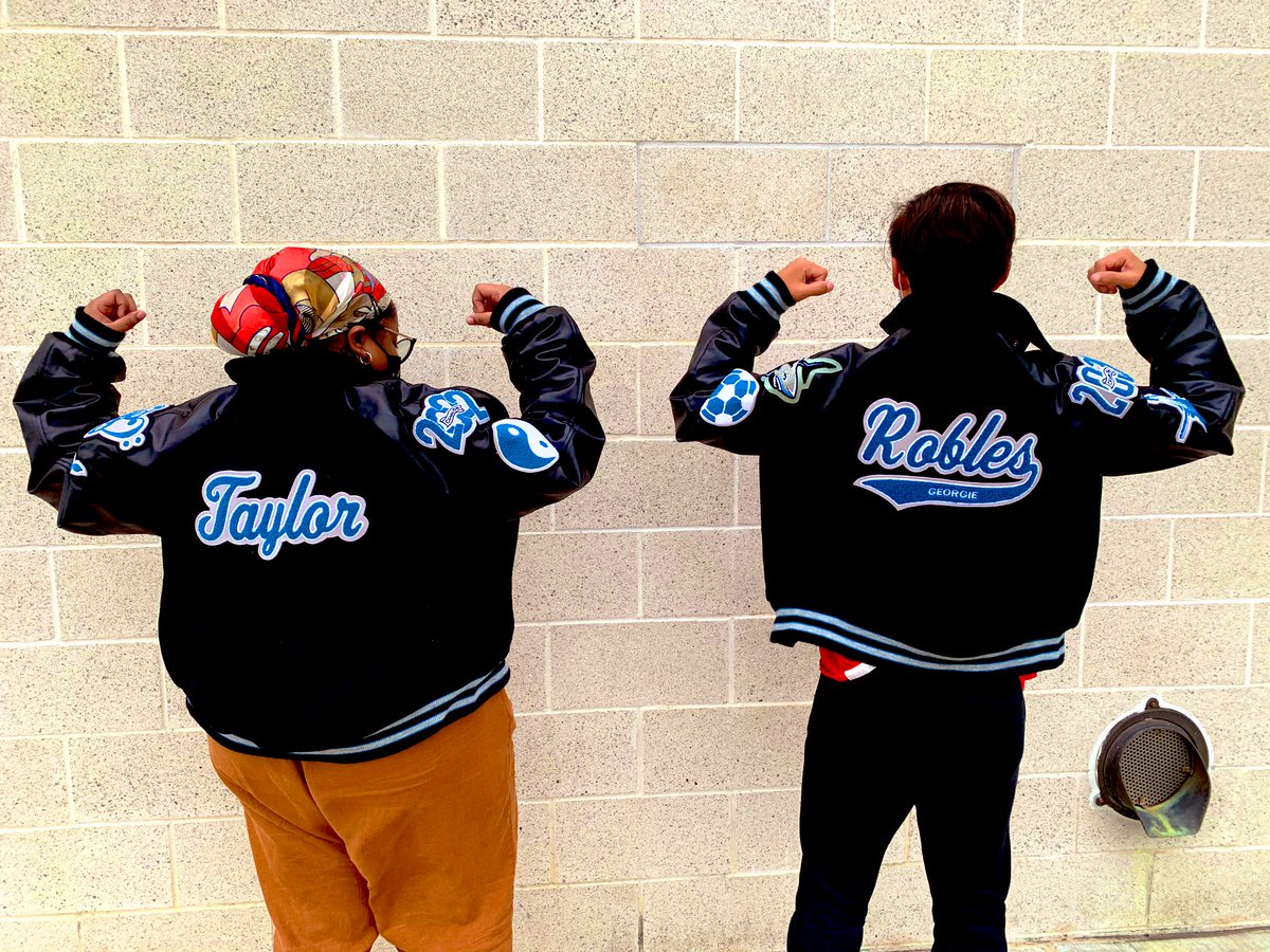 shark_strings's tweet image. Our 1st 2 SharkStrings 🦈🎻 to letter in Orchestra! Congrats to Jorge Robles &amp;amp; Elizabeth Taylor!!! @ShadowCreekHS @AISDFineArts