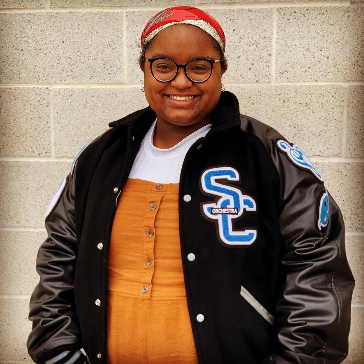 shark_strings's tweet image. Our 1st 2 SharkStrings 🦈🎻 to letter in Orchestra! Congrats to Jorge Robles &amp;amp; Elizabeth Taylor!!! @ShadowCreekHS @AISDFineArts