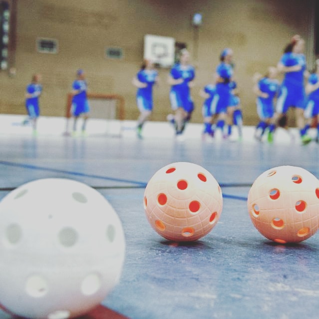 [SAISON SUSPENDUE]

La FFFL prend acte des mesures annoncées ce soir et suspend tous les championnats jusqu'à nouvel ordre.
Les actions engagées par la commission compétitions pour recueillir les attentes des équipes vont se poursuivre.

 Prenez soin de vous.
#Floorball
🔵⚪🔴