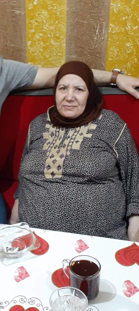 صدقه جاريه اتمنا من كل الناس الي تعرفني والي متعرفنيش يدعلها
يجماعه دي كانت كل حاجه ب النسبالي 
ربنا يرحمك يا اغلي الناس علي قلبي💔