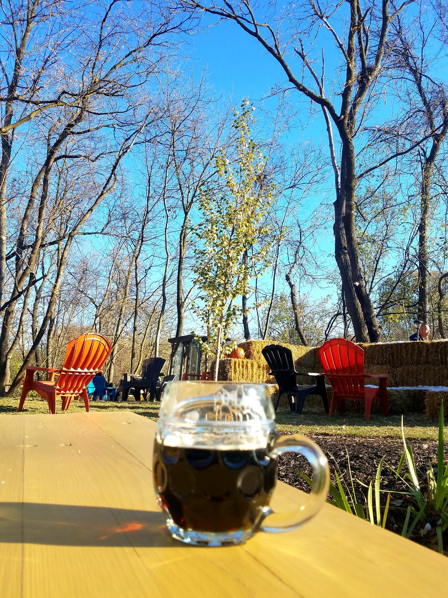 DanielJustesen's tweet photo. #UtepilsMoment enjoying a pre-release #Tmave, or in English, Dark Lager https://t.co/nNvkNyIfyD