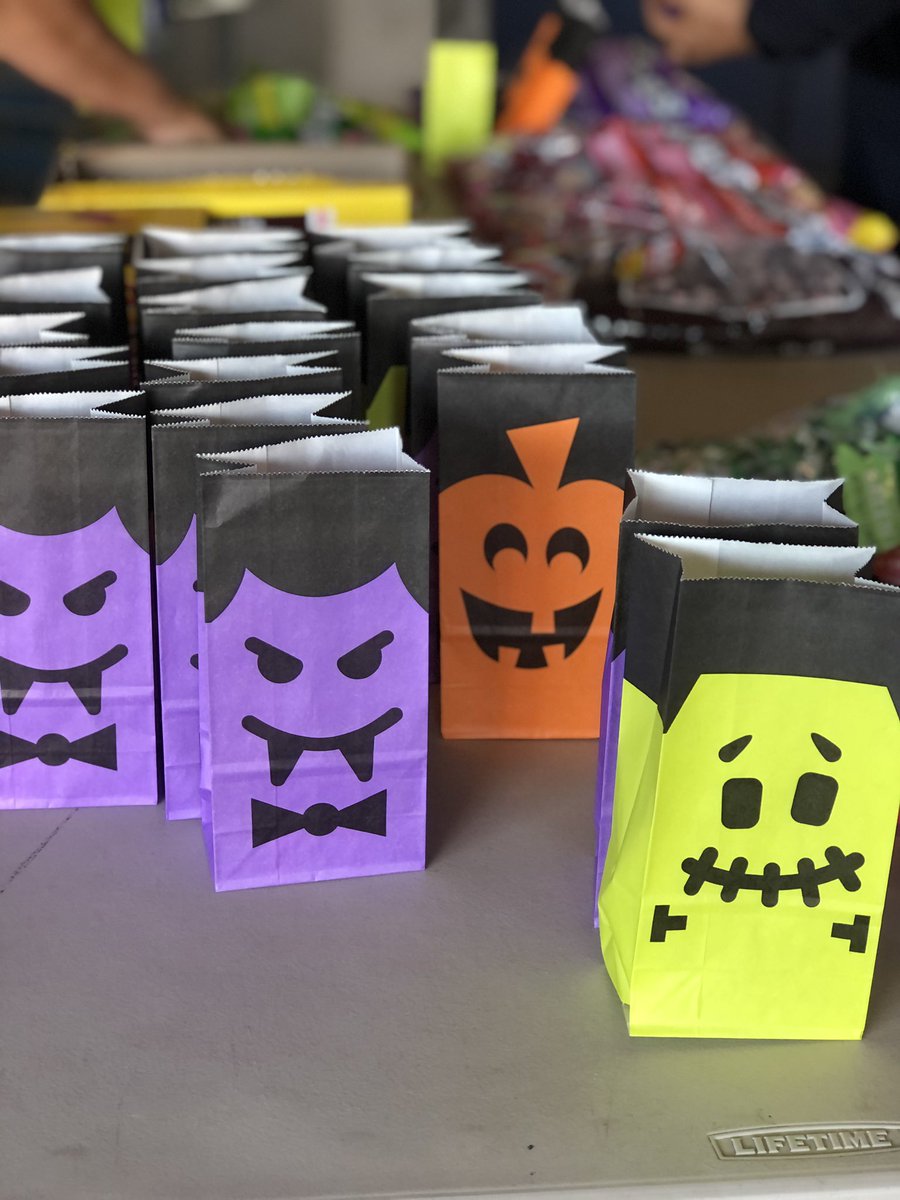 LAPD Van Nuys Div. (@lapdvannuysdiv) on Twitter photo 