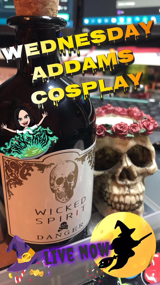 LAarting's tweet photo. #halloween #twitch live nowww https://t.co/9pGYZE5x79