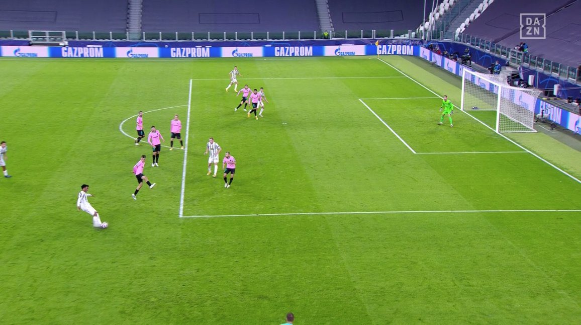 PSGalu's tweet photo. Morata hat-trick of offside goals 🔥 https://t.co/7hMVP8HRJ6