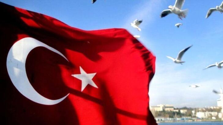 dR_cmd's tweet photo. 29 Ekim Cumhuriyet Bayramımız Kutlu Olsun! https://t.co/dEuJ6x92zv