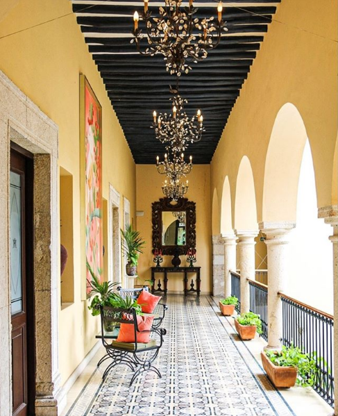 VisitMeridaMx's tweet photo. Solo quiero disfrutar Mérida desde un hotel colonial del centro histórico con una excelente compañía #VisitMeridaMx #WeLoveMerida
IG: mansion.merida https://t.co/Cz0D3sjmoG