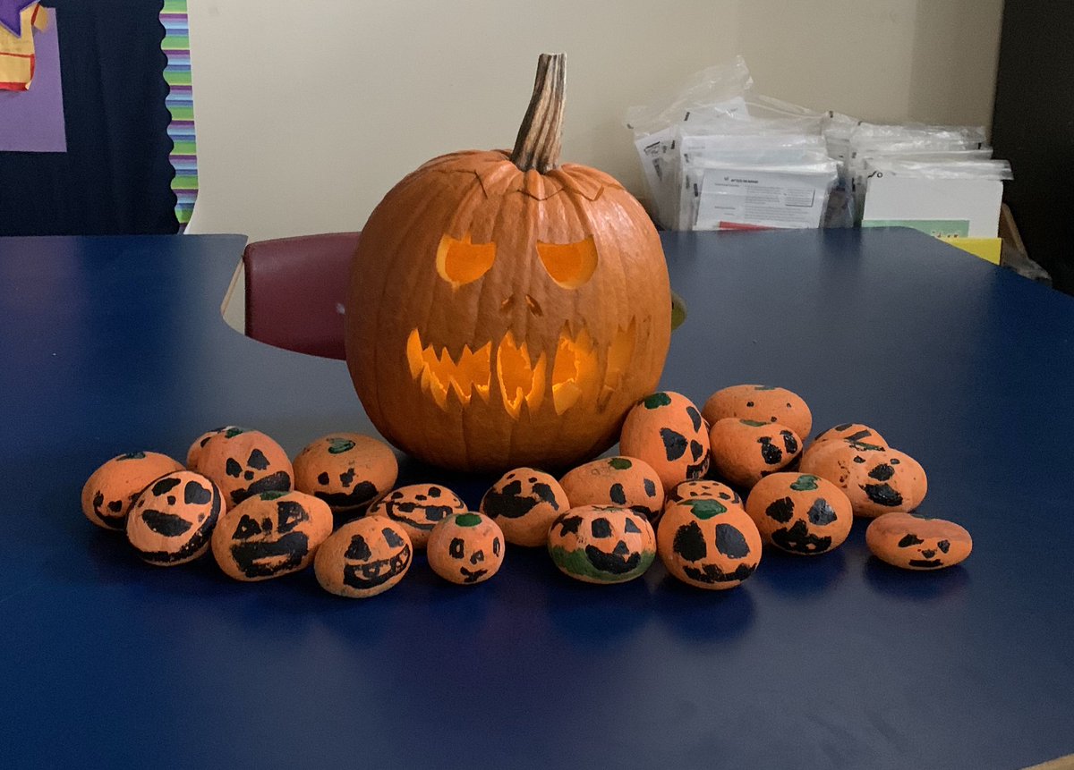 Happy Halloween from Grade 3A <a href="/HolyCrossElem/">Holy Cross Elementary</a>