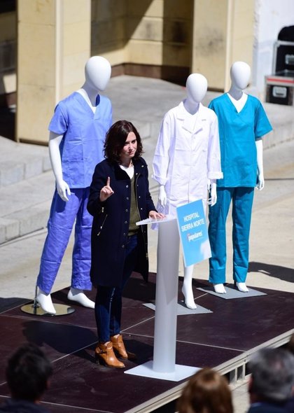 madrid_ame's tweet photo. La Sra. @IdiazAyuso ha encontrado por fin los sanitarios ideales para inaugurar el Hospital de pandemias. Ni se contagian, ni se quejan. @AntonioMaestre @pardodevera @cristina_pardo @_anapastor_ @JaviBanuelos @Monica_Garcia_G @VaneLillo @josemfreire @chamorro_555 @AFEM2012 https://t.co/vpjY5TOFA1
