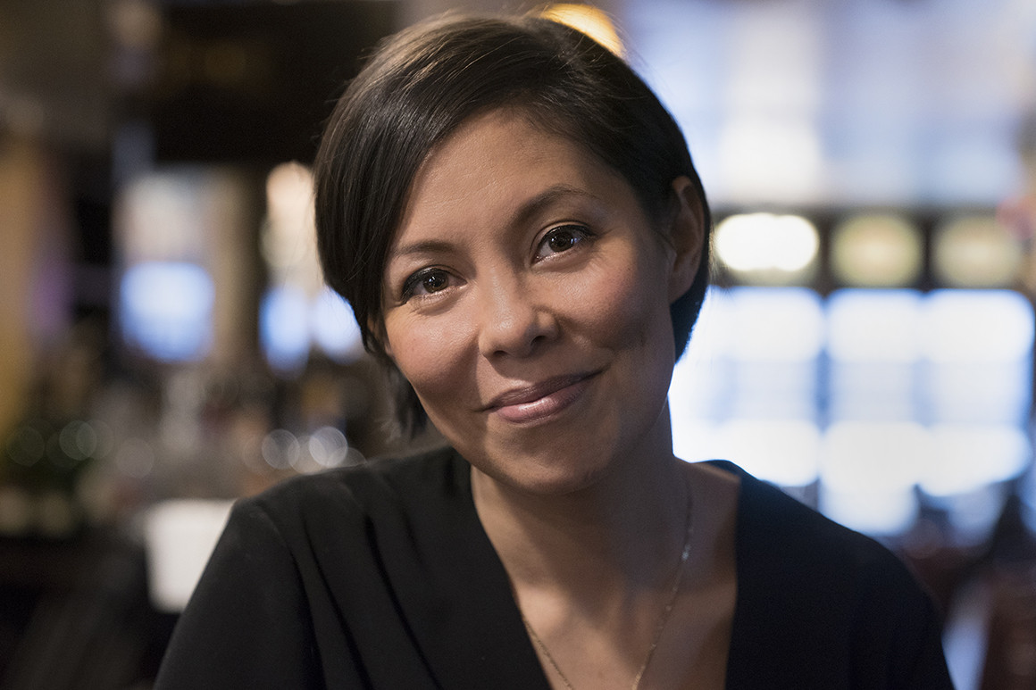 davechangshow's tweet photo. Join us tomorrow when we sit down with @alexwagner – journalist, author, and co-host of @Showtime’s The Circus – for a tough (but healthy!) look at the state of the election and the country. https://t.co/EVqi8QkYOg