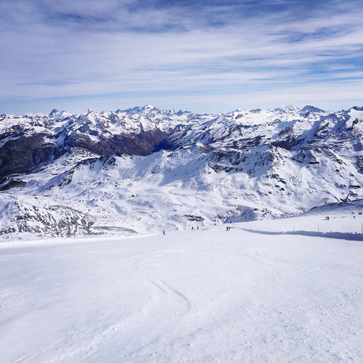 TignesAddict's tweet image. Unfortunately, #Tignes will have to close after Thursday 29 October 2020, until 1 December minimum. It was a fun opening two weeks but see you AGAIN VERY SOON! #skiing #snowboarding #valdisere