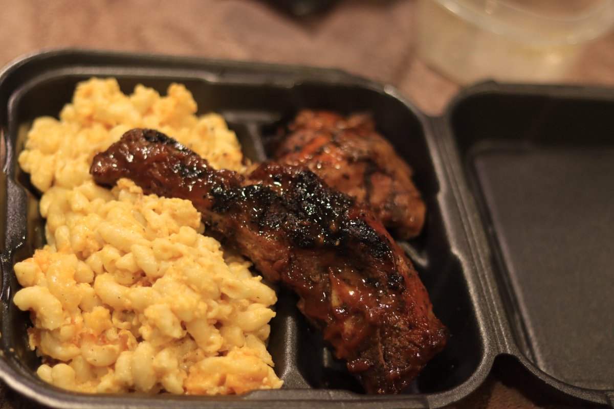 Food2Experience's tweet photo. “Experience Food” Weekend 3 is Approaching ALL OF OUR SUPPORTERS WE THANKYOU!!!! 
If you haven’t tried us out yet give us a chance you won’t regret it and did we mention that WE WILL DELIVER YOUR ORDER TO YOU!!
#ExperienceMac&amp;Ribs🧑🏾‍🍳
#WeDeliver🚙 https://t.co/fcYid6ext5