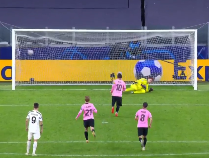 ElcpFJSWMAAcfmt?format=png&name=small