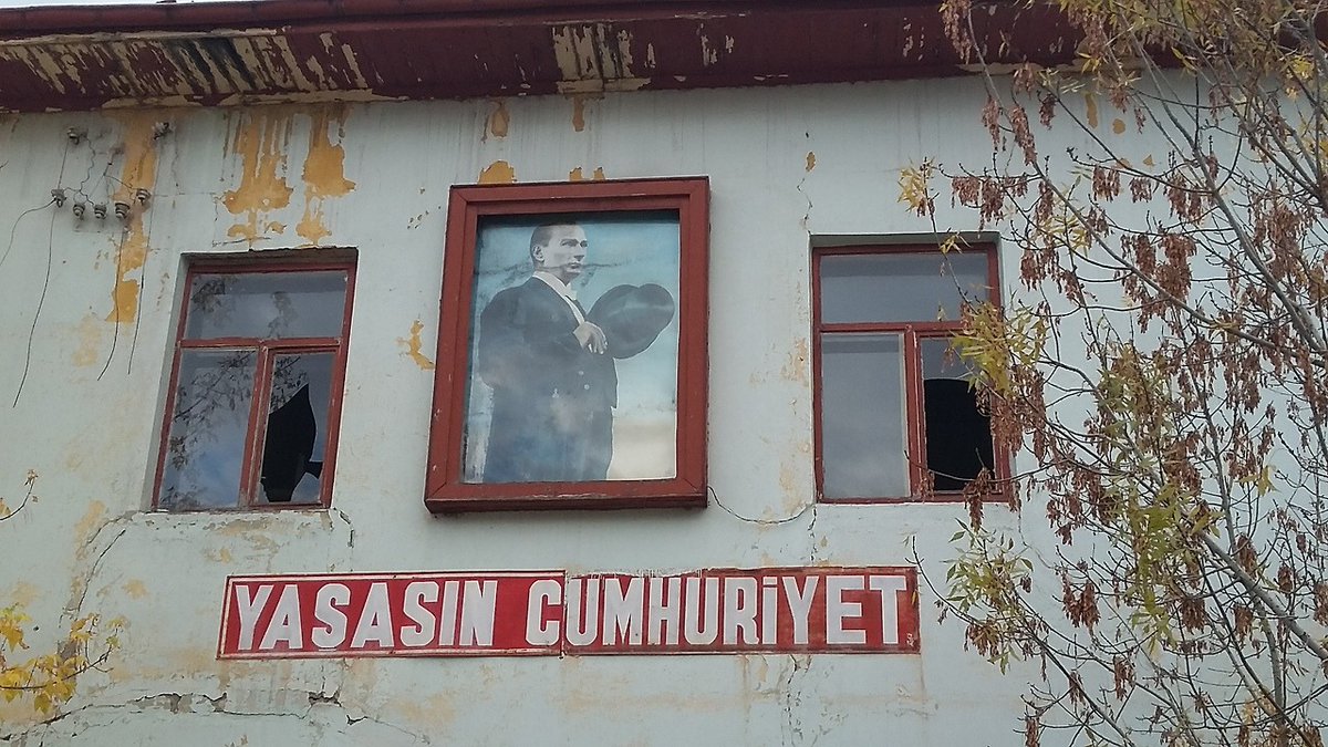 97.yıl kutlu olsun 🇹🇷
#CumhuriyetBayramımızKutluOlsun