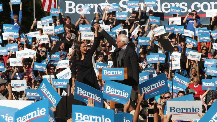 HMisfitztar's tweet photo. If it weren't for Bernie I would still believe i am alone in believing in democracy and justice.
#BecauseOfBernie I know I'm not. https://t.co/uKCHxfbC9R