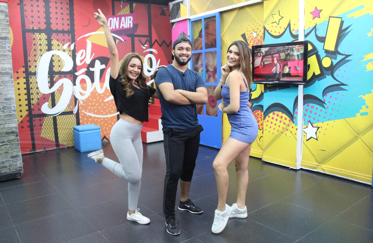 elsotano21's tweet photo. ¡Disfrutamos de #Coreodance!🤩💃 Gracias a Juanma por acompañarnos durante esta tarde para disfrutar de las rutinas de baile.🤭🙈 https://t.co/C34rdFUekv