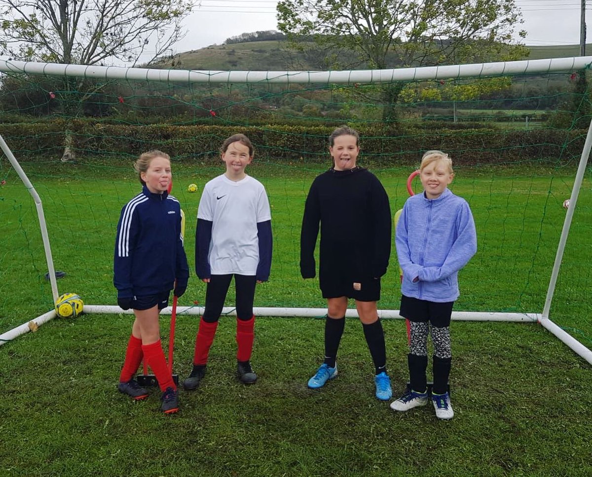 AcademyVirgo's tweet photo. Adam welcomed Pippa, Xanthe, Milly and Isla for their first friends session today. The girls did brilliantly and fitted a great deal in a 2 hour friends session. See you very soon girls 👍 #friends #friendssession #teamwork #team https://t.co/V0jHre73j7