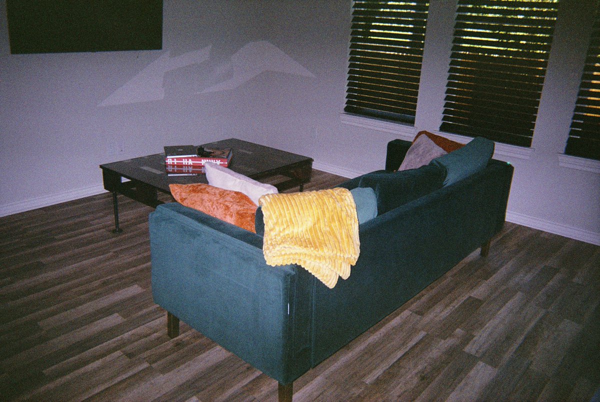 KeanuFBlog's tweet image. Black Guys and Style: De’Johne Jackson

“BG&amp;amp;S” has focused on how we style the clothes we wear but, what about our space? DJ is a career engineer in Dallas, TX who’s building furniture, encouraging sustainable living &amp;amp; maintaining a creative outlet.
keanuflorence.blog/2020/09/24/bla…