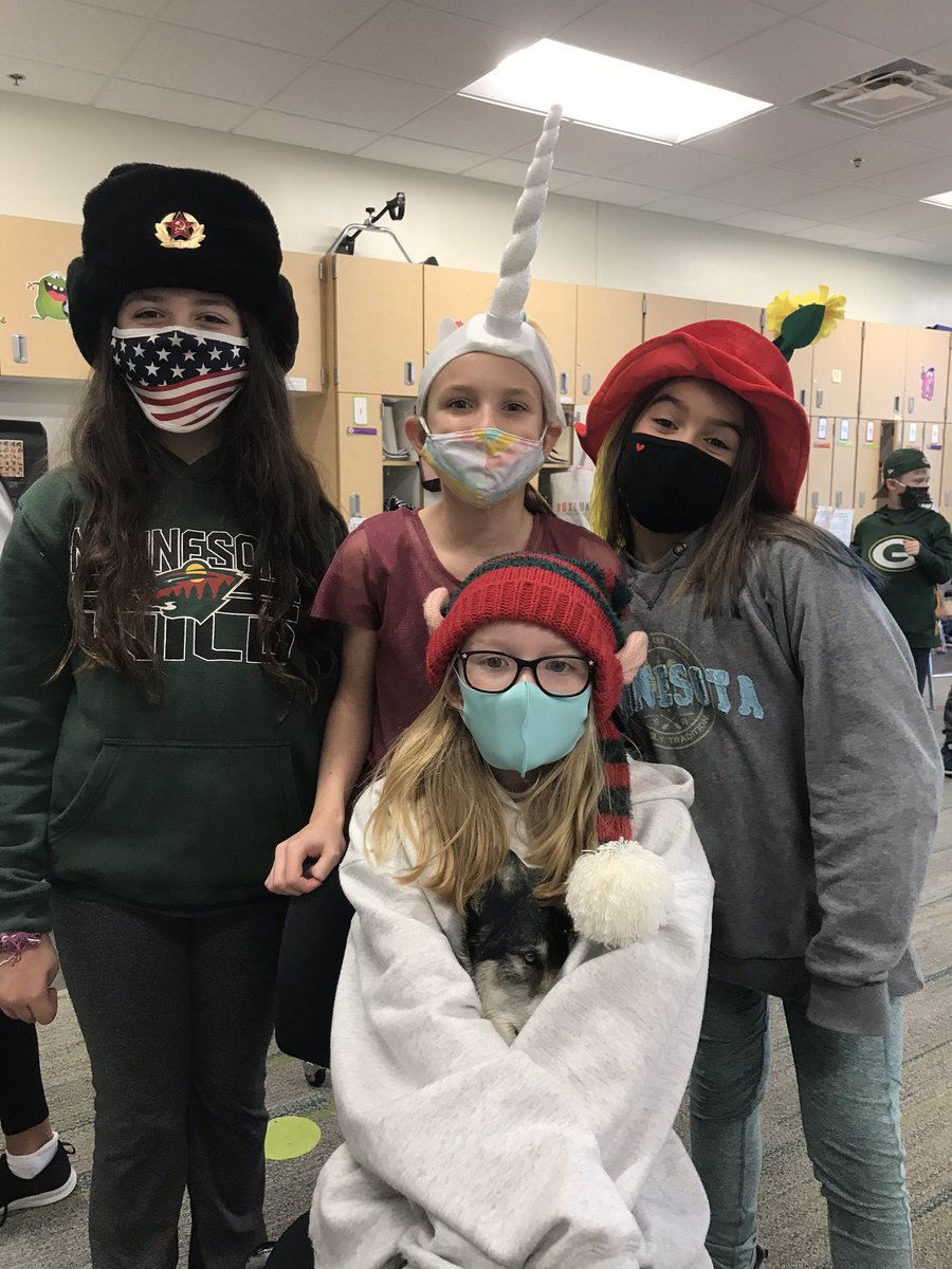 Katzmarek4's tweet photo. Crazy hat day https://t.co/hHZpb86MYk
