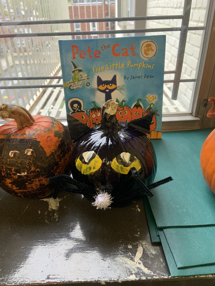 Michelle Donohoe (@sbes_mrsdonohoe) on Twitter photo 2-1 book projects came out amazing. What pumpkin characters do you see??ππ»π»ππ #BeAReader #BeBarnabas <a href="/BarnabasBronx/">St. Barnabas Elementary School</a> <a href="/Tracey_Harrow21/">Tracey Harrow</a> 2-1 book projects came out amazing. What pumpkin characters do you see??ππ»π»ππ #BeAReader #BeBarnabas <a href="/BarnabasBronx/">St. Barnabas Elementary School</a> <a href="/Tracey_Harrow21/">Tracey Harrow</a>