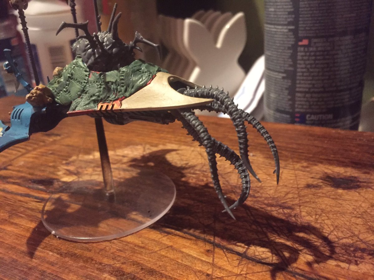 ian_40kpainter's tweet photo. Latest WIP. Pimped ride for my haemonculus. Paint scheme will not stay the same. #wip #warhammer #drukhari #paintingwarhammer #gamesworkshop #aeldari #miniatures #wargaming #paintingminiatures #warhammercommunity #gw #haemonculi #haemonculus #coven #prophetsofflesh #venom https://t.co/mzL8PaXKmz