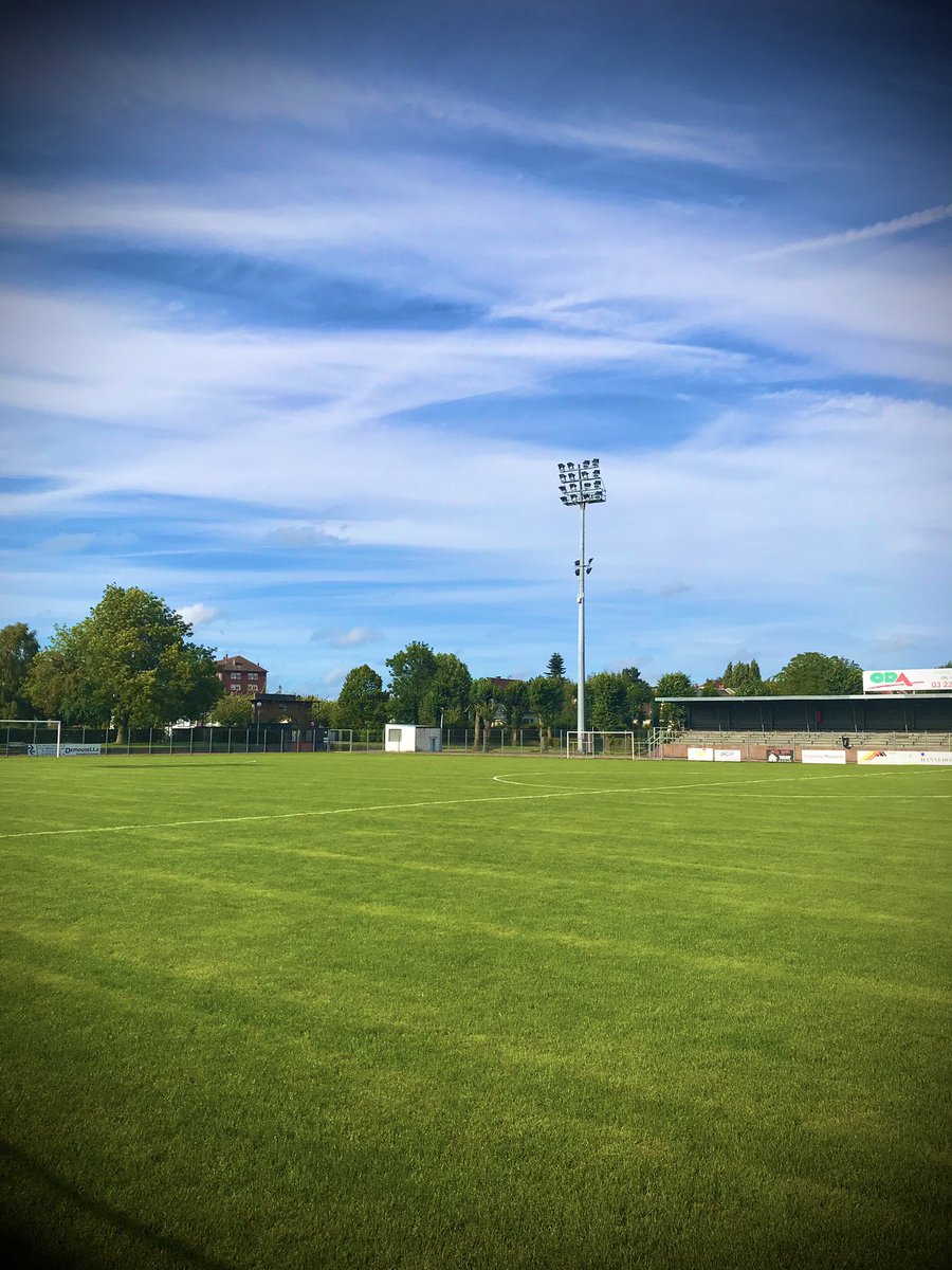 SCAbbeville_'s tweet photo. Prenez soin de vous et de vos proches lors des prochaines semaines. 
On se retrouve très vite à #Delique tous ENSEMBLE ! 💙❤️

#TeamSCA @Abbeville_Somme @CA_BaiedeSomme @LFHF_ @Somme_fr #ensemble #COVID19 #confinementSaison2 #abbeville https://t.co/ApFW2yUDHB