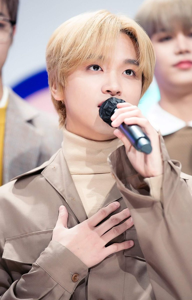 HaechanMexico's tweet photo. 201028 | #NCT2020 

Actualización de SBS Inkigayo PD Note con #NCTU "Unidad From Home". Foto de #HAECHAN

 Traducción: Hldn https://t.co/kf95vKITEk