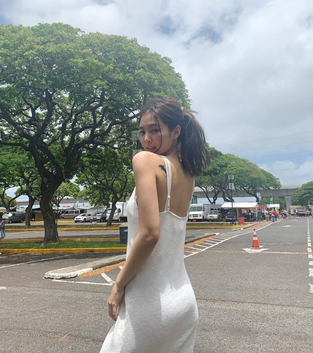 jenniesarchive's tweet photo. it's a jennie thing https://t.co/yGeS92zvQd