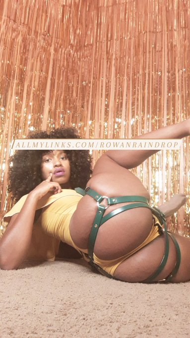 You dropped something.... Your wallet 💰  💫https://t.co/CYD8mLLpdk💫  &bull;femdaddy&bull;finD&bull;GoddessRowanRain&bull;<a href="/tag/femdom"class="tags"><span>#femdom</span></a><a href="/tag/reparations"class="tags"><span>#reparations</span></a><a href="/tag/findom"class="tags"><span>#findom</span></a><a href="/tag/juneteenth"class="tags"><span>#juneteenth</span></a><a href="/tag/goddessrowanrain"class="tags"><span>#goddessrowanrain</span></a>
