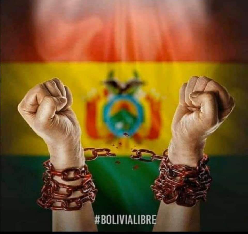 cecikanob's tweet photo. BOLIVIA EL PAÍS DONDE LOS POLITICOS PELEAN POR UN CURUL Y ELECCIONES MIENTRAS LOS CIUDADANOS SE DEFIENDEN SOLOS ANTE UNA INMINENTE IMPLANTACIÓN DEL NARCOCOMUNISMO NOS DEJARON SOLOS NADIE SE CANSA NADIE SE RINDE LIBERTAD PARA BOLIVIA NO MAS DICTADURA https://t.co/Mog4kwID6w