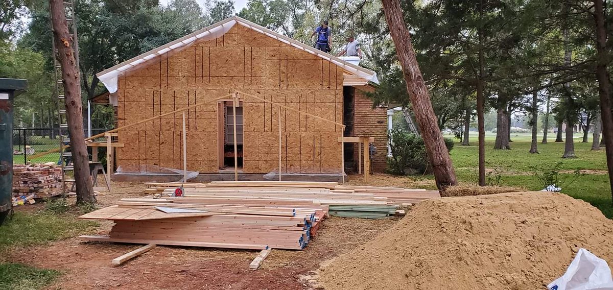 #closetaddition looking great and right on schedule!
#homeremodeling #homeaddition #shreveport #bossiercity #atyourservice