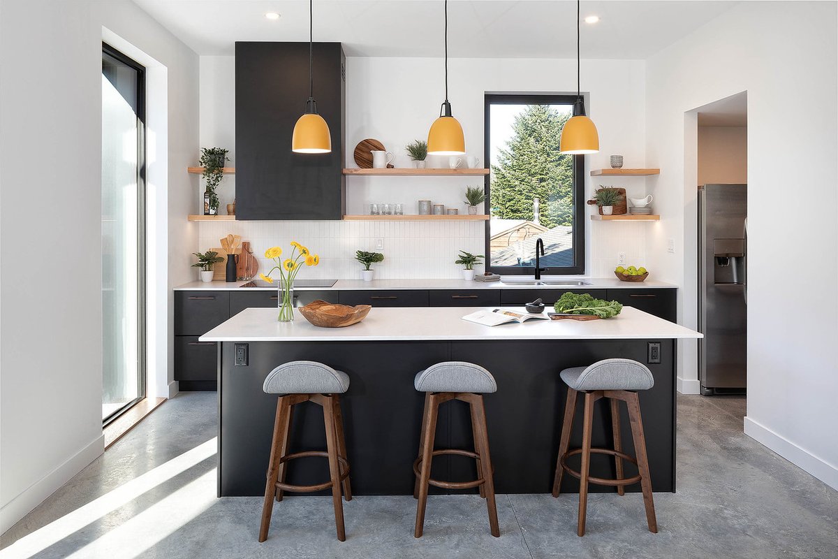 GeorgiaHybner's tweet photo. This week we had the opportunity to work with Blue Water Concepts on a truly unique &amp; inspiring project - Squamish’s first certified Passive House. This 1990 st ft home will cost as little as $140 p.a to heat! #passivehouse #greendesign #construction. #Canada #SQUAMISH https://t.co/xAtWe7qeBC
