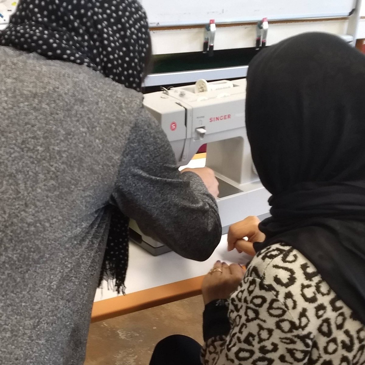 "It takes a team to make cloth napkins and keep those sewing machines humming! 👏"  #WithRefugees #Sustainability