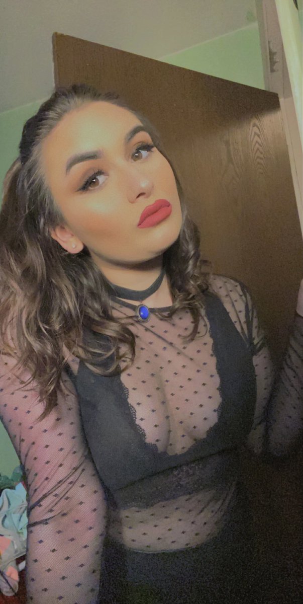 HasselChloe's tweet image. 