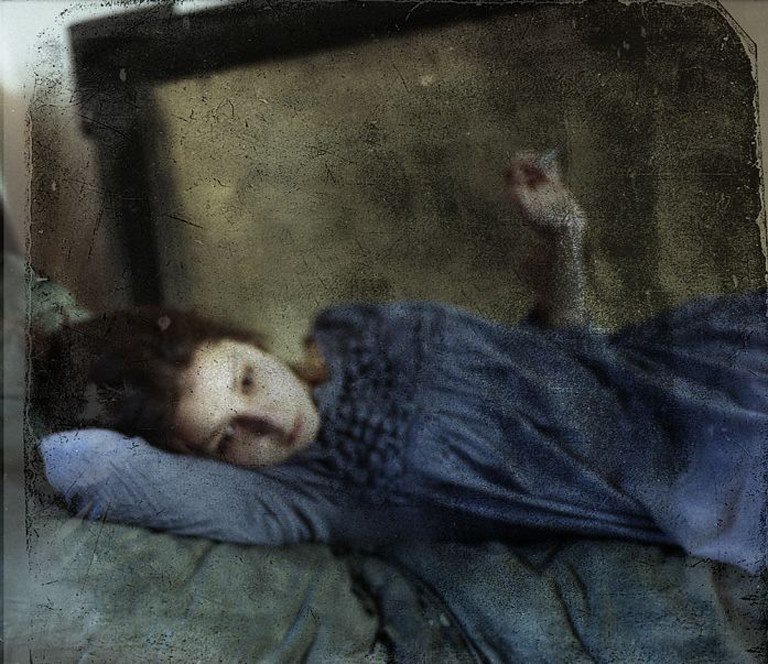 Entr´acte by Katia Chausheva