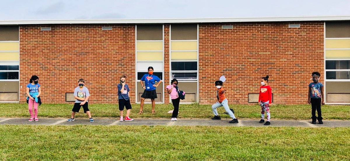 Grescolts's tweet photo. Superhero tshirts add to our school spirit! 🐎🐎#galloptogreatness #coltsrock @DrWynn4 @Shenna914 @hjcoggin82 @bettilindauer @vbschools https://t.co/gfsVLifvbZ