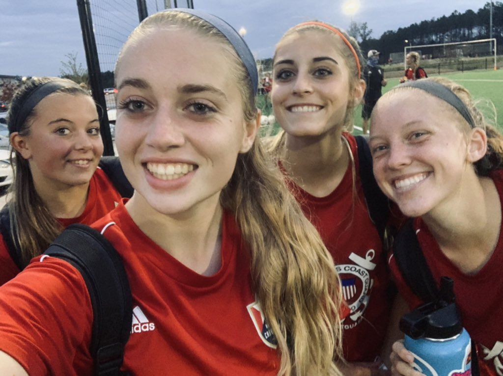 ashmacfarlane8's tweet photo. Three Nights of Training done this week so farโ
So much fun and lots of hard work! We worked on passing, technical training and scrimmaged! Soooo ready for our game this weekend on Halloween!!! ๐๐ป๐ฌ #nodaysoff #FunFour #TrickOrTreat https://t.co/Vlu7dU48Rf