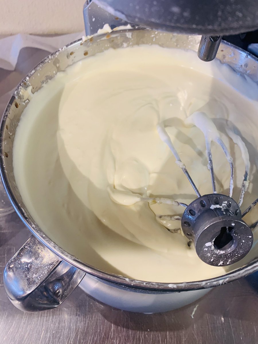 sar_aes's tweet photo. Sometimes they actually let me cook at work! Restaurant manager turned baker! 👩🏻‍🍳
#bakerbaker #cheesecakemaster #lovemyjob #nicecake https://t.co/oaVttV5gmD