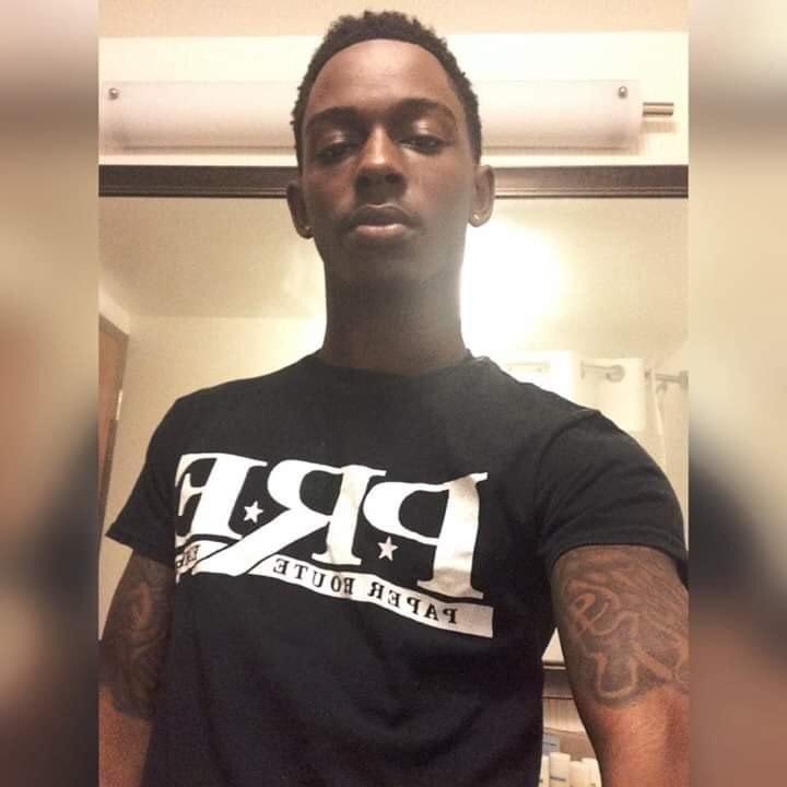PaperRouteFame's tweet image. #Youngdolphlilbro #Youngdolphlilbrother #Youngdolph #Paperrouteempire #Paperroutebuzinezz #PRE #ItsDolph #Richslave #StillFamous