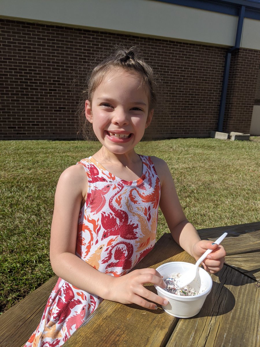 Casey Yoklic tweet media