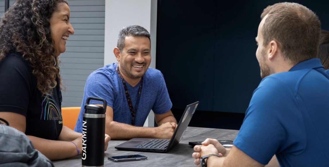 GarminCareers's tweet image. @Garmin is excited to virtually recruit at #SHPE2020! Will we see you there? Registered attendees can sign up to chat with us at our virtual booth, visit: ms.spr.ly/6042Tfbdr Can't attend? Explore jobs here:  garmin.com/careers. #HispanicsInSTEM