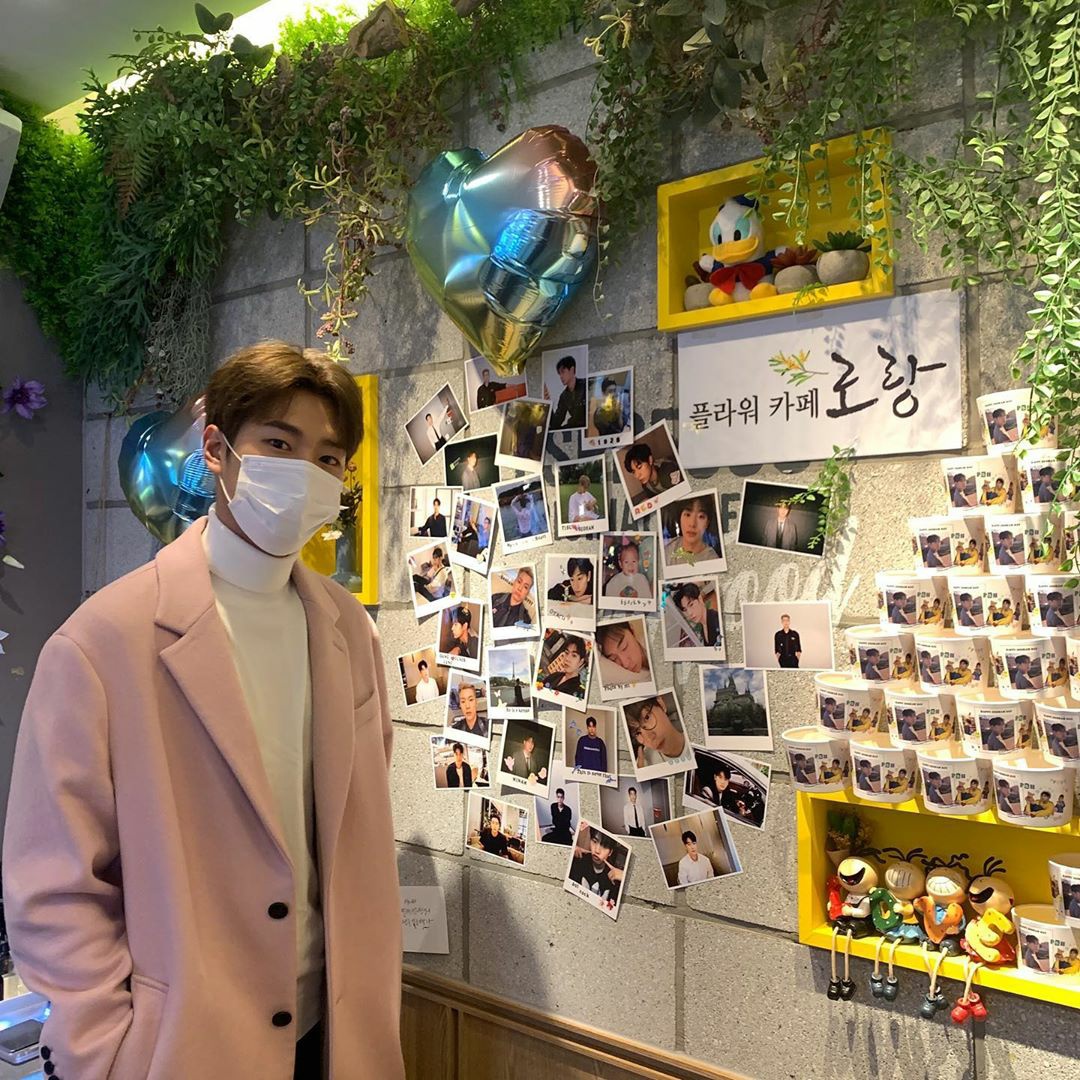 PSHBD1028's tweet photo. 🥳 이벤트 기간 동안 방문해주시고 함께 생일축하해주신 모든 분들 너무너무 감사합니다 !!💗
#사랑하는_서함아_생일축하해
#HAPPY32DAY
서함데이+1 서함시+1 https://t.co/UM6fxPfL0W