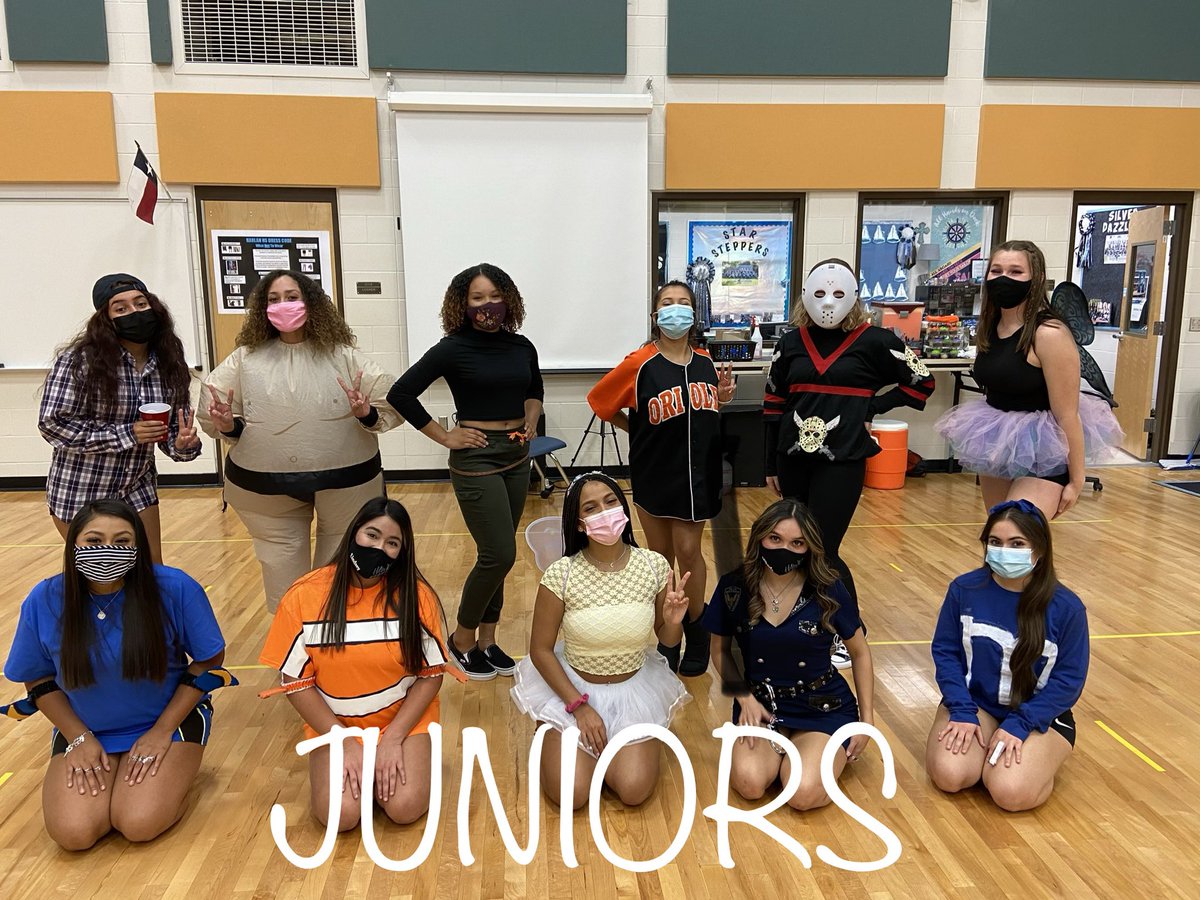 HarlanCheer's tweet image. Had a SPOOKTACULAR time at our Halloween Costume practice! #SpookyFunTimes #HawkCheer #MakingMemories
