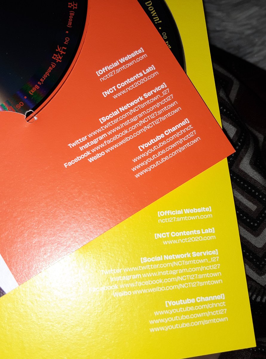 halfsunhaechan's tweet photo. I checked my neo zone because I saw someone posted reload album and im- 👁👄👁 I cant believe we were clowned by sm since neo zone era https://t.co/Vp1LPYgUom