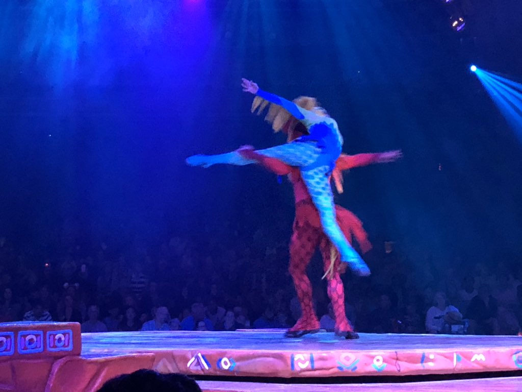 rachiejohnn's tweet photo. the heart and soul of WDW, what sets Disney a part from all the rest ❤️ #bringthemagicback https://t.co/XGamNLyaV4