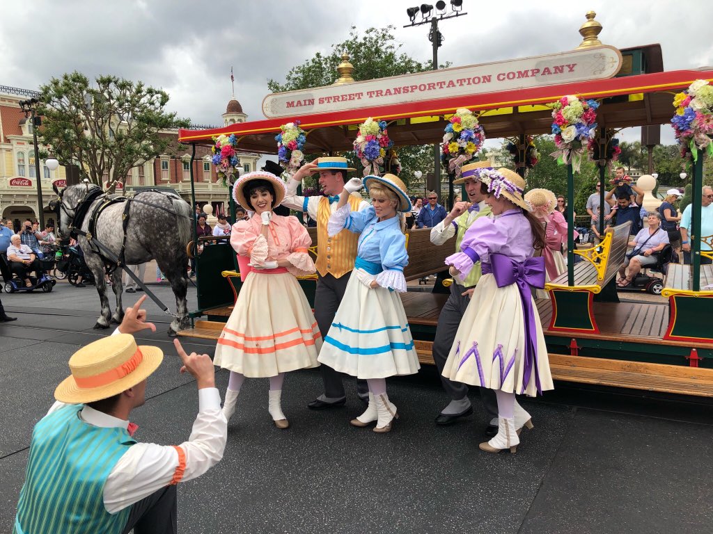 rachiejohnn's tweet photo. the heart and soul of WDW, what sets Disney a part from all the rest ❤️ #bringthemagicback https://t.co/XGamNLyaV4