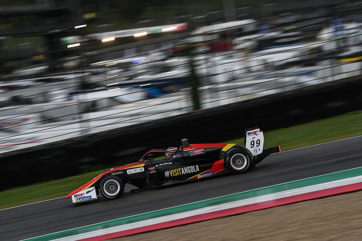 RuiAndrade99's tweet photo. Back in my #cryptotowerracing #VisitAngola beast 🚀 for the last round of the 2020 @EF_Open season. Two test sessions and two Free Practices coming up today. Let’s do it! 🔥 #RA99 #Barcelona #Motorsport
📸 @FotoSpeedy https://t.co/snVf38ZkXu