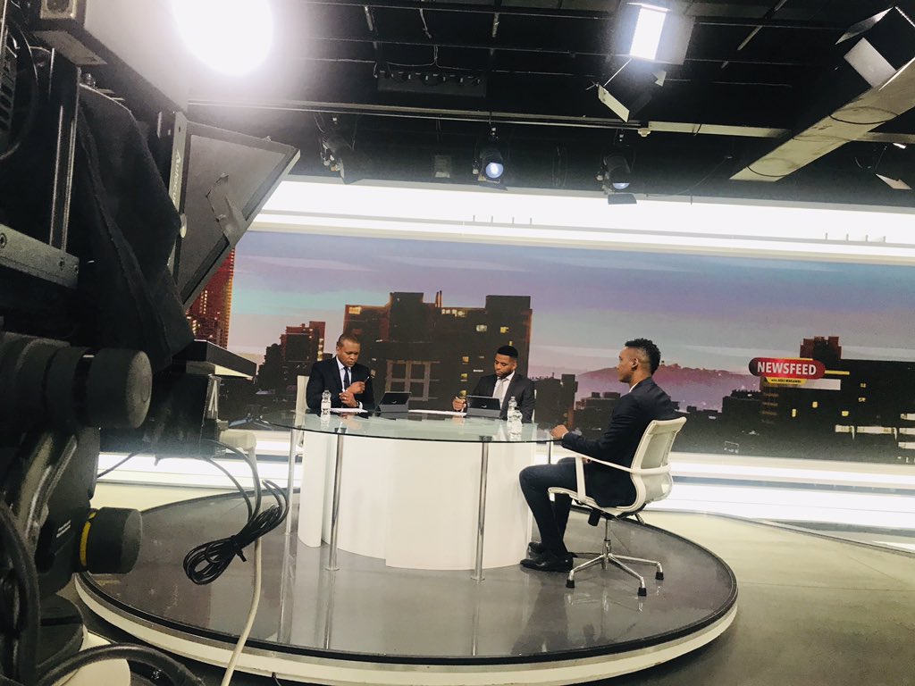Newzroom405's tweet photo. [ON AIR] Watch Duduzane Zuma in a no-holds barred interview with anchor @XoliMngambi and Newzroom Afrika’s Politics Editor @sbungalwa now on #Newzroom405. 

#DuduzaneOn405 https://t.co/3PYTTcHfay