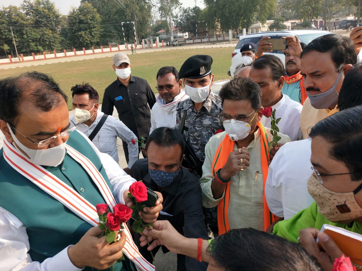 sanjayraiupbjp's tweet photo. जनपद जौनपुर विधानसभा मल्हनी में उपचुनाव के मद्देनज़र आयोजित जनसभा में
मुख्य अतिथि उप मुख्यमंत्री माननीय श्री @kpmaurya1 जी..
#Upchunav_Malhani_367 https://t.co/kVnV4vOeq2