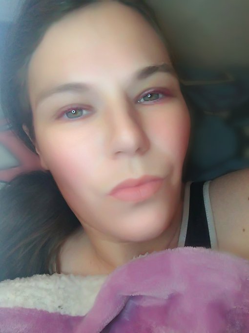 It's late (01:00), I should be sleeping... But I found myself thinking about all you wonderful guys n'<a href="/tag/mvsales"class="tags"><span>#mvsales</span></a>